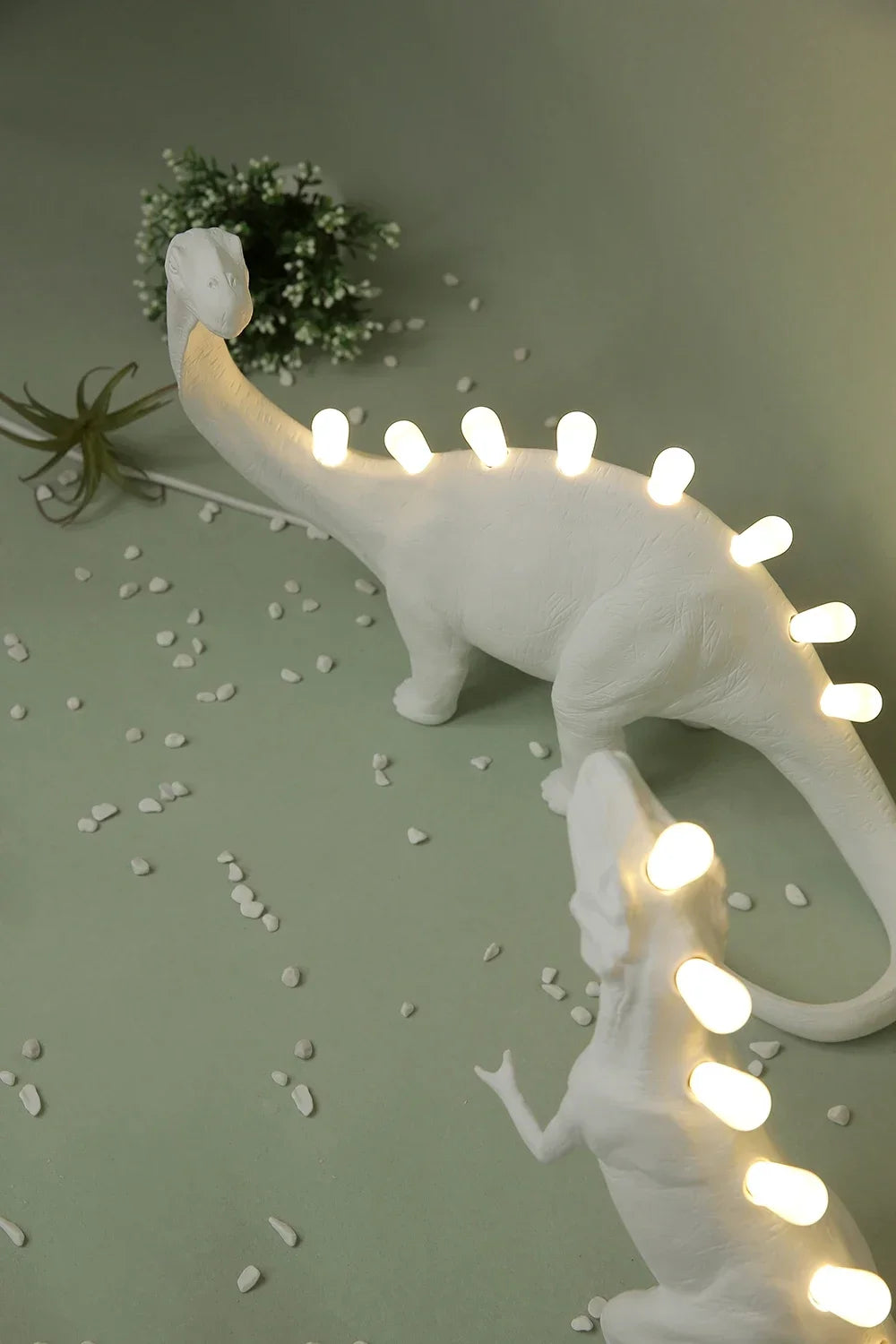 Modern JURASSIC Dinosaur Table Lamps Creative Animal Resin Lamp for Bedroom Home Lamp Cartoon Art Decor Room Decor Lights